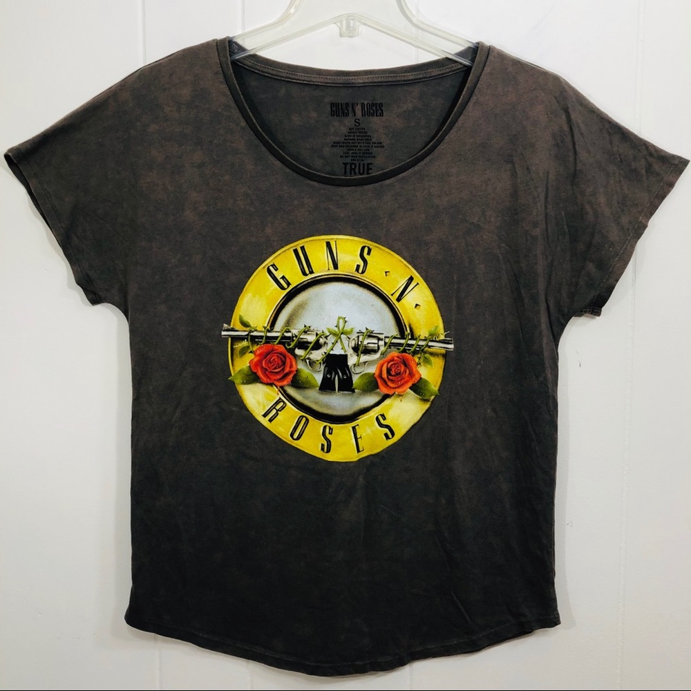 GUNS N’ ROSES Graphic NWOT TShirt Sz Small